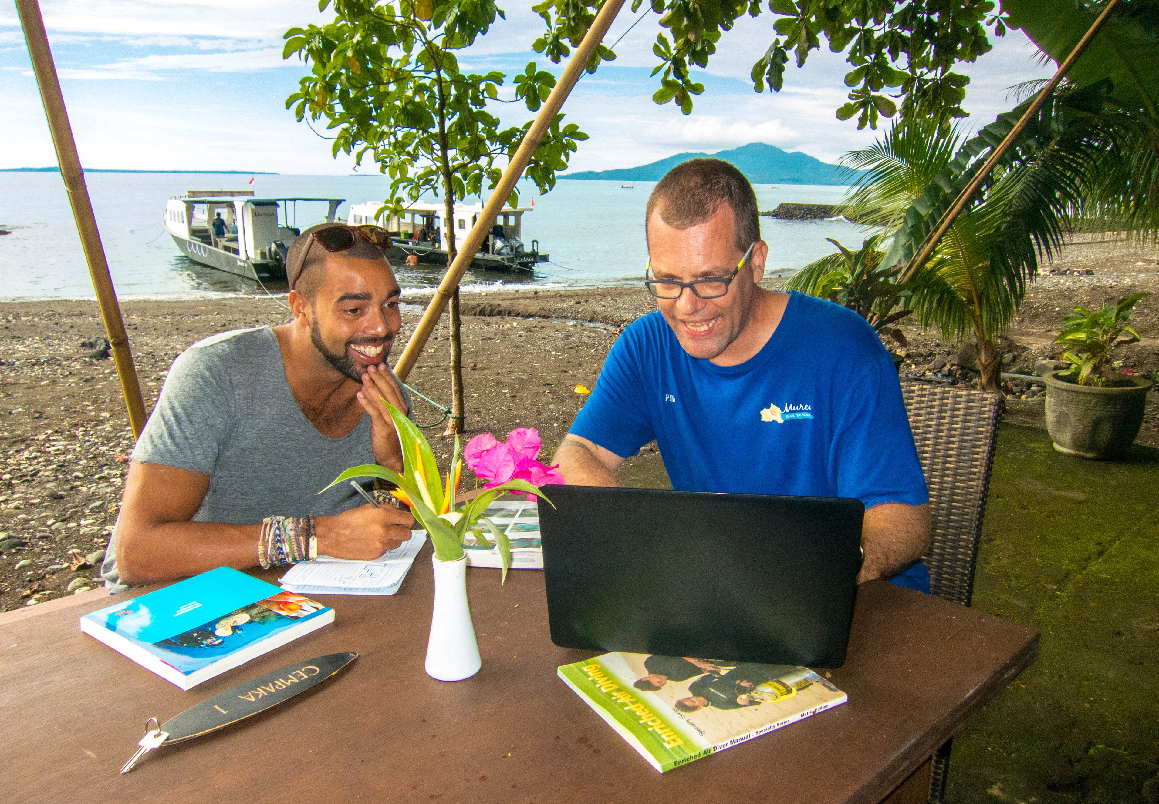 PADI courses with Murex